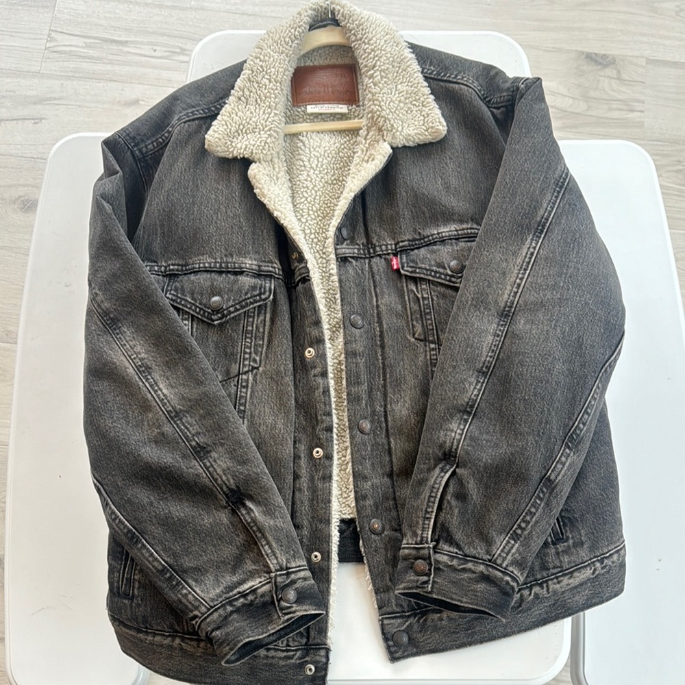 Men's Black Sherpa-Lined Denim Jacket